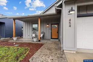 454 SW Rose Ave, Dallas, OR 97338 - Photo 3