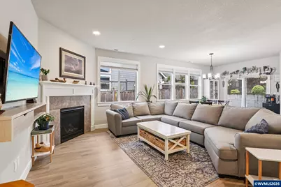 2825 NW Mt Ashland Ln, McMinnville, OR 97128 - Photo 7