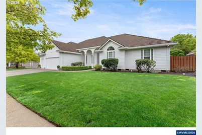 1702 NW Troon Ct, McMinnville, OR 97128 - Photo 3