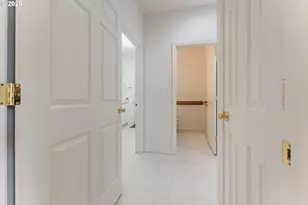 1702 NW Troon Ct, McMinnville, OR 97128 - Photo 13