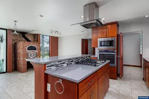 3251 SW Redmond Hill Rd, McMinnville, OR 97128 - Photo 19