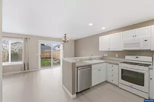 3191 SE Sternwheeler Dr, Corvallis, OR 97333 - Photo 13