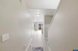 3191 SE Sternwheeler Dr, Corvallis, OR 97333 - Photo 5