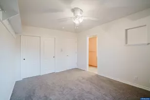 915 Irwin Ct NE, Keizer, OR 97303 - Photo 41