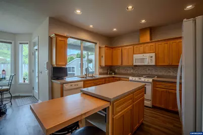 915 Irwin Ct NE, Keizer, OR 97303 - Photo 19