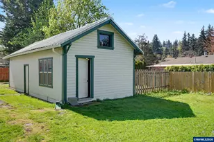 700 S Water St, Silverton, OR 97381 - Photo 39