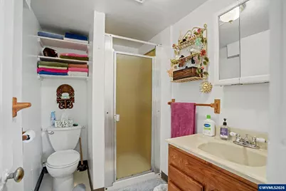 700 S Water St, Silverton, OR 97381 - Photo 19