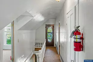 700 S Water St, Silverton, OR 97381 - Photo 33