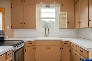 1520 N Maple St, Canby, OR 97013 - Photo 13