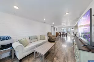 35995 Polly Farm Ln, Lebanon, OR 97355 - Photo 9