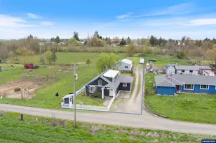 35995 Polly Farm Ln, Lebanon, OR 97355 - Photo 5