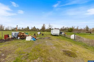 35995 Polly Farm Ln, Lebanon, OR 97355 - Photo 43