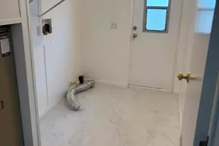 1400 Candlelight Dr, Eugene, OR 97402 - Photo 11