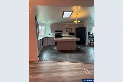 1400 Candlelight #174 Dr, Eugene, OR 97402 - Photo 7