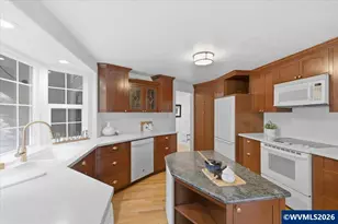 7955 NW Hope Dr, Corvallis, OR 97330 - Photo 11