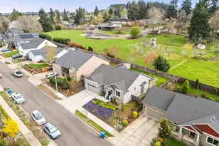 1022 Emmett Lp, Silverton, OR 97381 - Photo 33