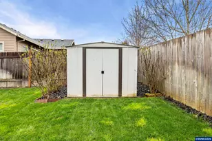 1022 Emmett Lp, Silverton, OR 97381 - Photo 41