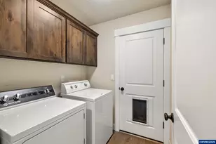 1022 Emmett Lp, Silverton, OR 97381 - Photo 31