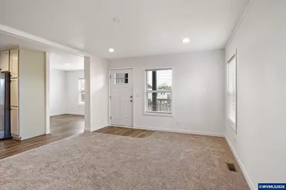 631 E Ellendale Av #206, Dallas, OR 97338 - Photo 5