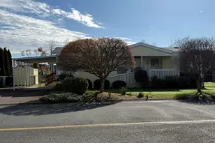 208 Bellevue Dr SE, Aumsville, OR 97325 - Photo 3