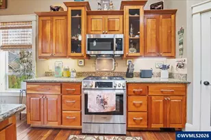 275 Mirasol Ave SE, Salem, OR 97306 - Photo 19