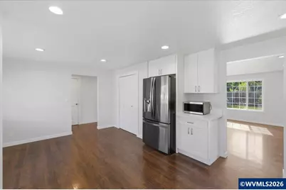 585 45th Pl NE, Salem, OR 97301 - Photo 11
