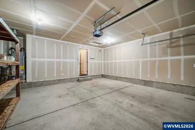 3250 SE Hannah Av, Albany, OR 97322 - Photo 5