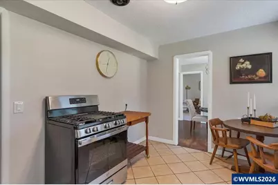 3343 Lawrence St SE, Salem, OR 97302 - Photo 15