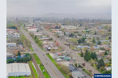 341 NE Cambridge Cir, Corvallis, OR 97330 - Photo 43