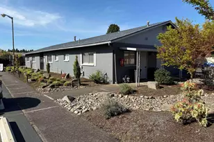 4318 Essex St SE, Salem, OR 97317 - Photo 43