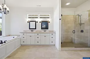 2355 Tuscana Ave S, Salem, OR 97306 - Photo 17