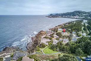 520 SW Cardinal St, Depoe Bay, OR 97341 - Photo 33