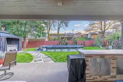 1465 SE Greening Dr, Dallas, OR 97338 - Photo 37