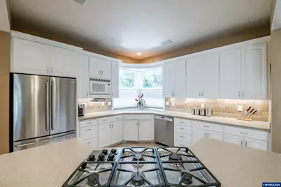 4890 Chauncey St SE, Salem, OR 97302 - Photo 11