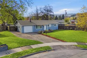 1932 NW Garryanna Pl, Corvallis, OR 97330 - Photo 3