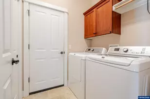 5001 SW Hollyhock Cir, Corvallis, OR 97333 - Photo 31