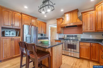 7175 NW Oak Creek Dr, Corvallis, OR 97330 - Photo 5