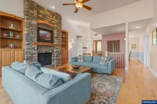 7175 NW Oak Creek Dr, Corvallis, OR 97330 - Photo 13