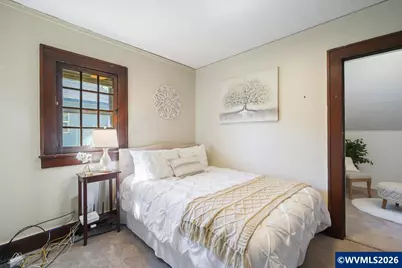 328 NW Kings Bl, Corvallis, OR 97330 - Photo 15