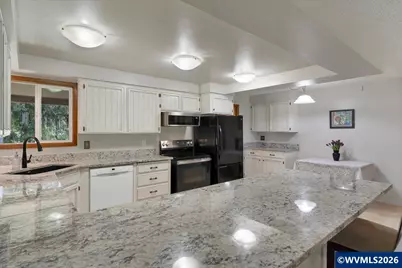 4466 Viewcrest Rd S, Salem, OR 97302 - Photo 21