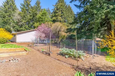 4466 Viewcrest Rd S, Salem, OR 97302 - Photo 47