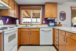 2440 Railroad Ct SE, Albany, OR 97322 - Photo 11