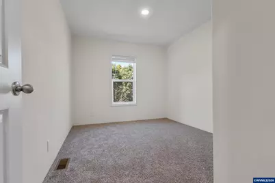 365 Mountain View Rd, Sweet Home, OR 97386 - Photo 25