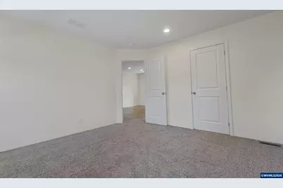 365 Mountain View Rd, Sweet Home, OR 97386 - Photo 23