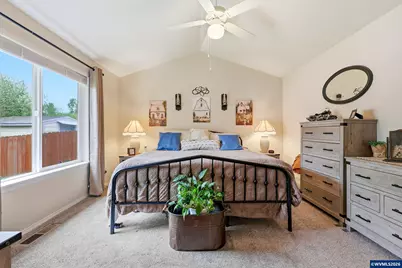 650 Weldon St, Stayton, OR 97383 - Photo 17