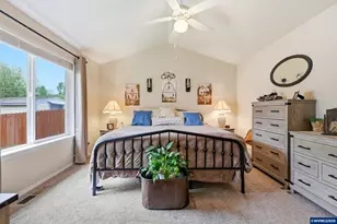 650 Weldon St, Stayton, OR 97383 - Photo 17