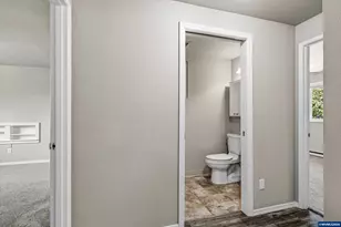 1719 Belmont Lp SW, Albany, OR 97321 - Photo 17