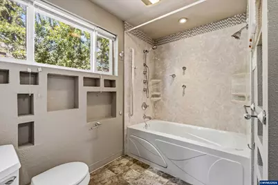 1719 Belmont Lp SW, Albany, OR 97321 - Photo 13