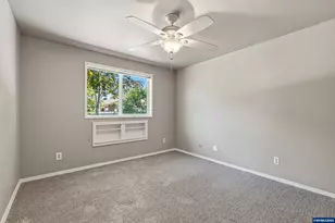1719 Belmont Lp SW, Albany, OR 97321 - Photo 19
