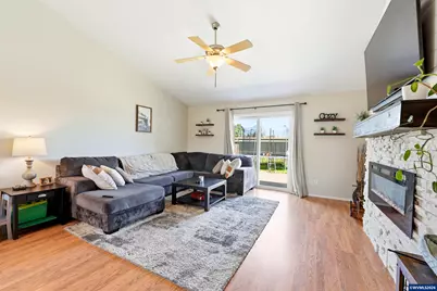 1257 Trent Av N, Keizer, OR 97303 - Photo 3